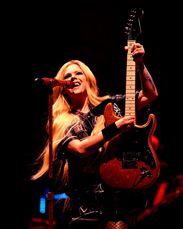avrillavigne instagram image archive image