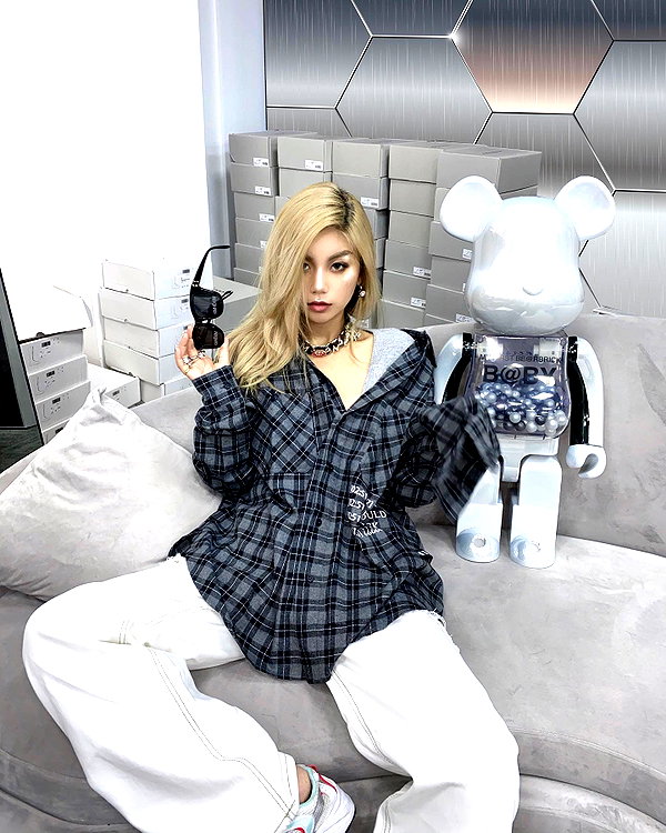 kelseydopegal instagram image archive image