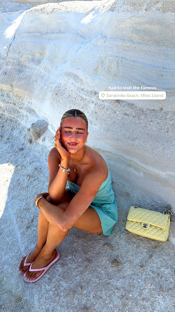 sophadophaa_ instagram image archive image