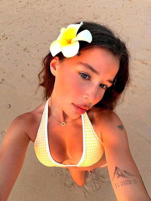 enikeeva_aliya instagram image archive image