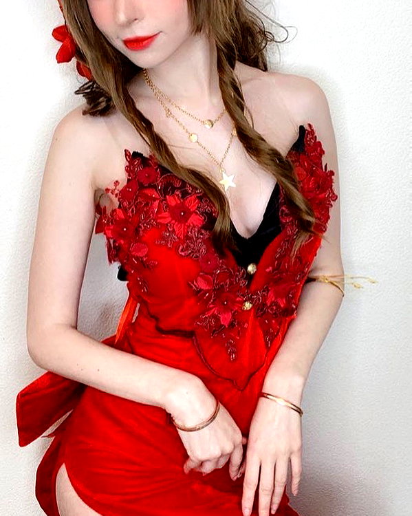 peachmilky_ instagram image archive image