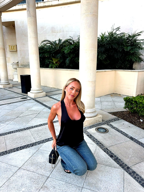 allieauton instagram image archive image