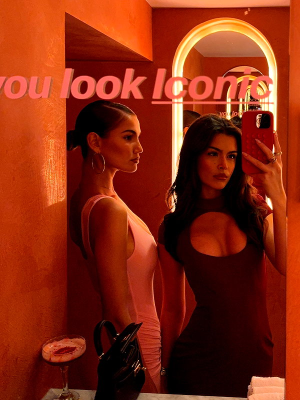 oliviaphillipps instagram image archive image