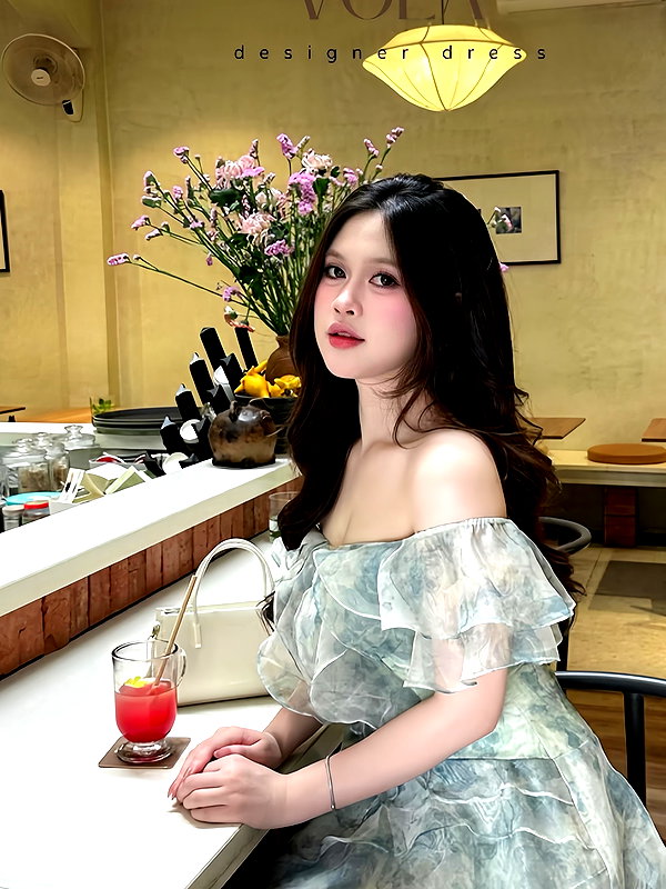 lyhythuedoxinh instagram image archive image