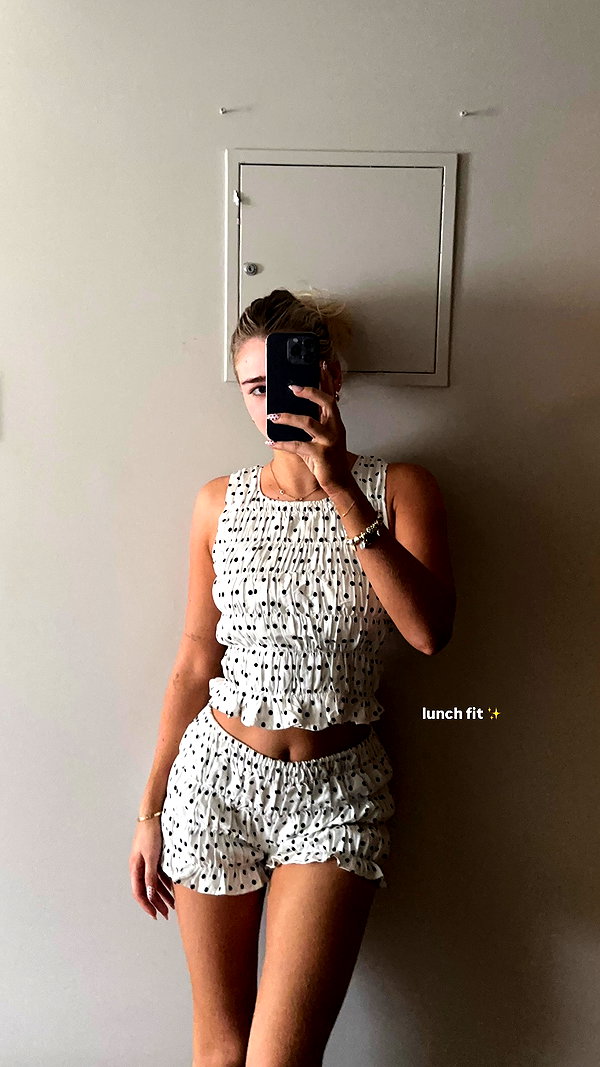 sophadophaa_ instagram image archive image