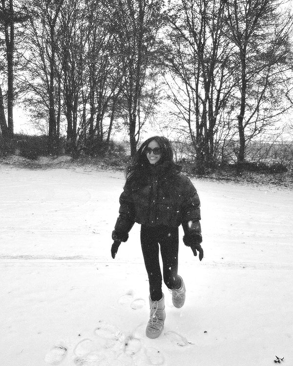 zoeliss instagram image archive image