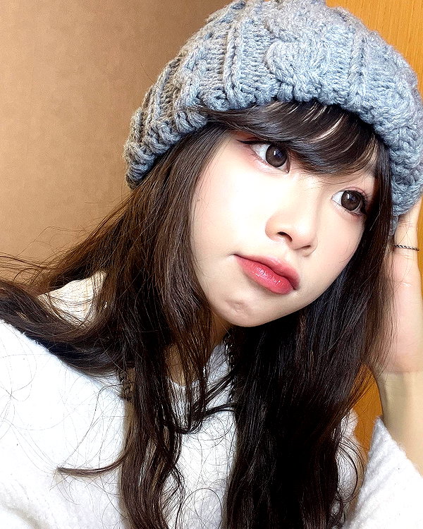 e.shao_417 instagram image archive image