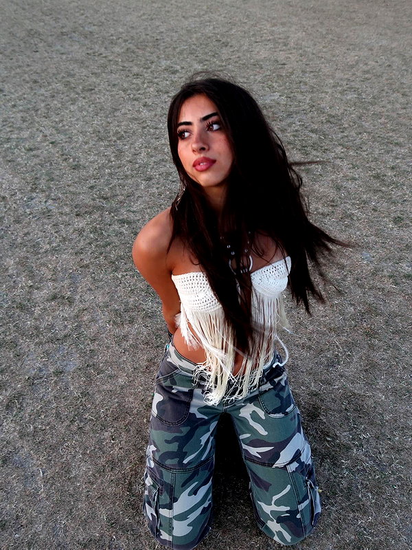 Archived image from @skyleraboujaoude on Instagram