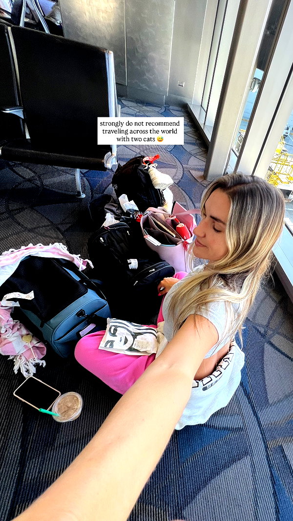 kaylasimmmons archive image