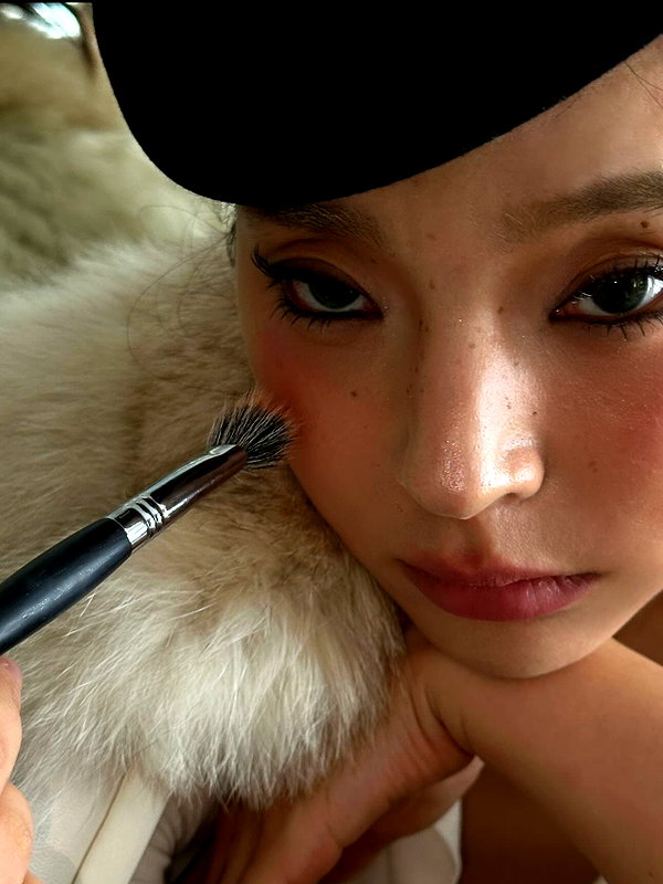 fair_mua instagram image archive image