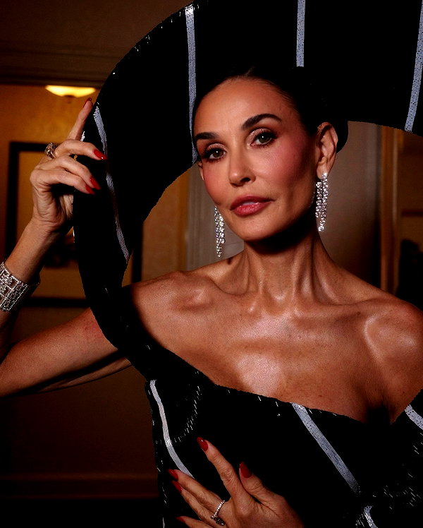 demimoore instagram image archive image