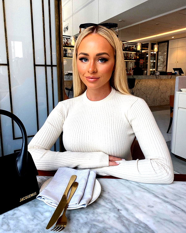 allieauton instagram image archive image