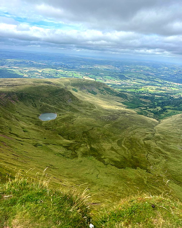 charley.chambers instagram image archive image