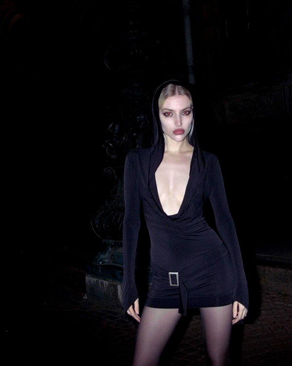 alien.hanna instagram image archive image