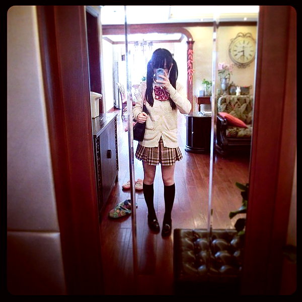 rakukoo instagram image archive image