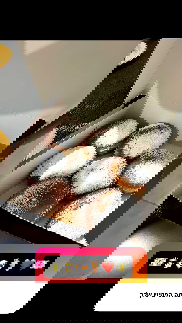 rebecka_tsadok rebecka_tsadok archive image