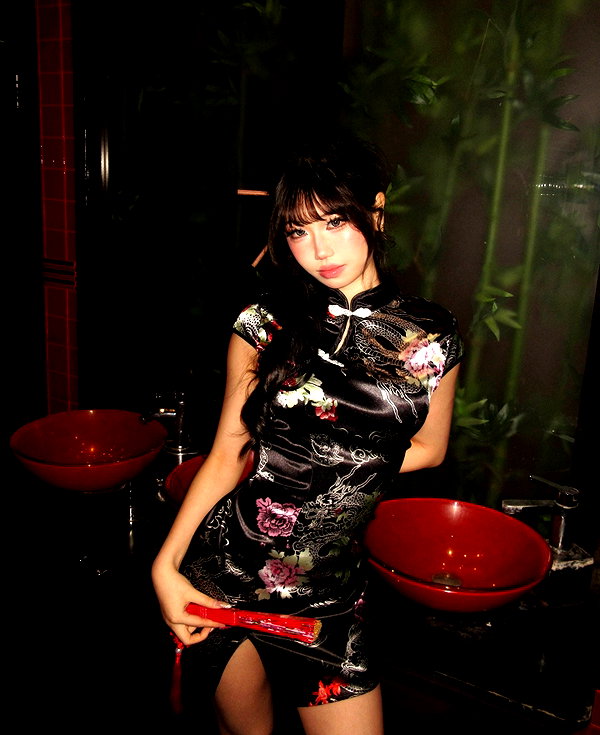 joycee.e instagram image archive image