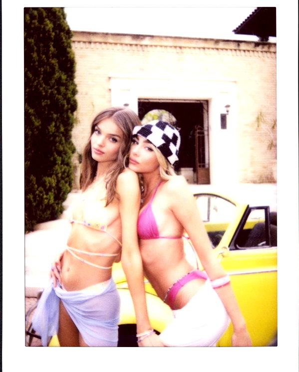 maya.keyy instagram image archive image