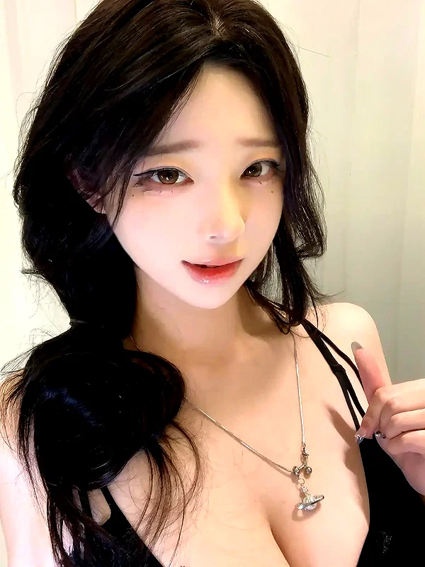 yingyinng_ instagram image archive image