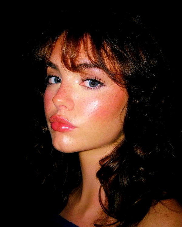 baddiesessence instagram image archive image