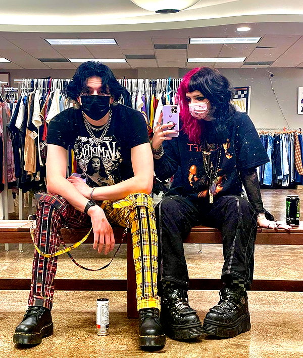 yeahimcaroline instagram image archive image