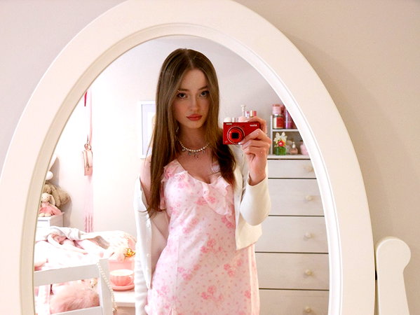 1uvgabi instagram image archive image
