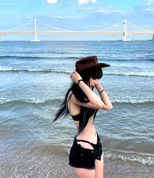 yuna_1_27 instagram image archive image