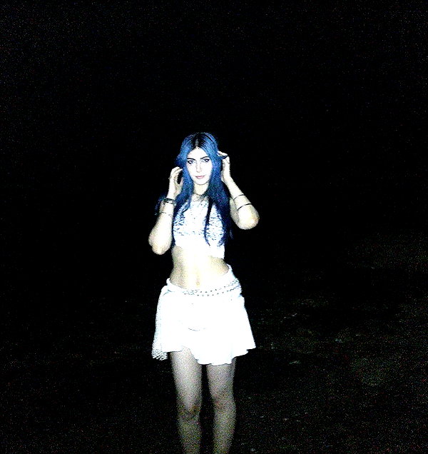 ayash.hila instagram image archive image