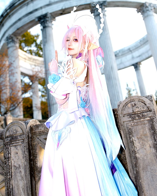 miee_cos instagram image archive image