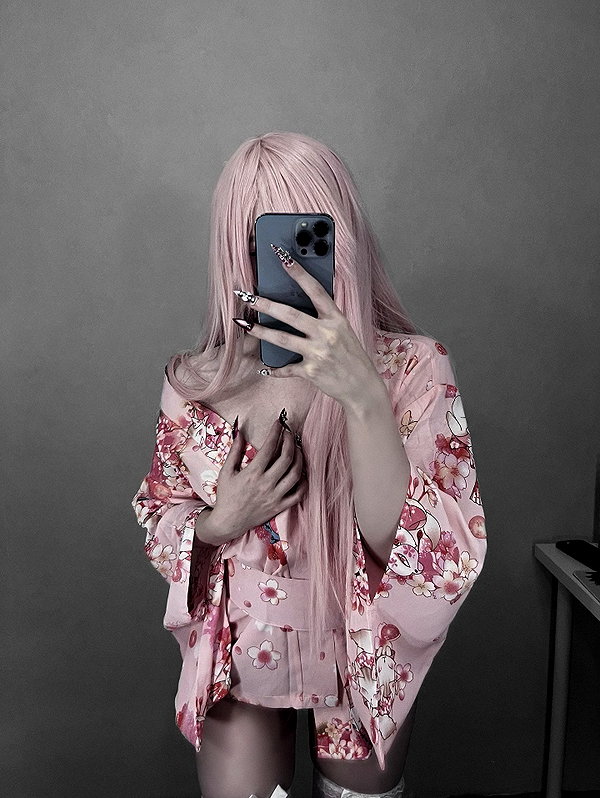 glowmoonshorty instagram image archive image