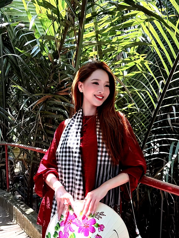 lyhythuedoxinh instagram image archive image