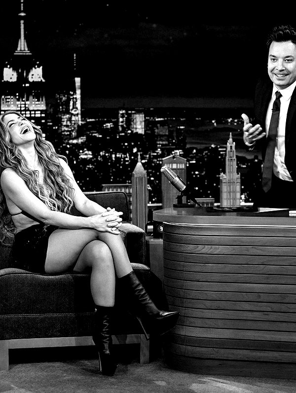 shakira instagram image archive image