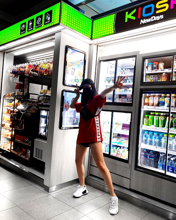 emily.ghoul instagram image archive image