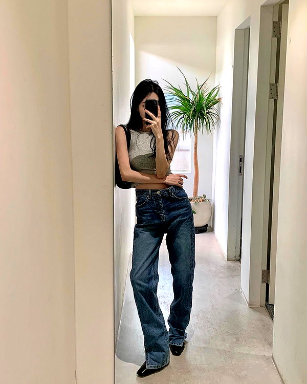 daxbin instagram image archive image