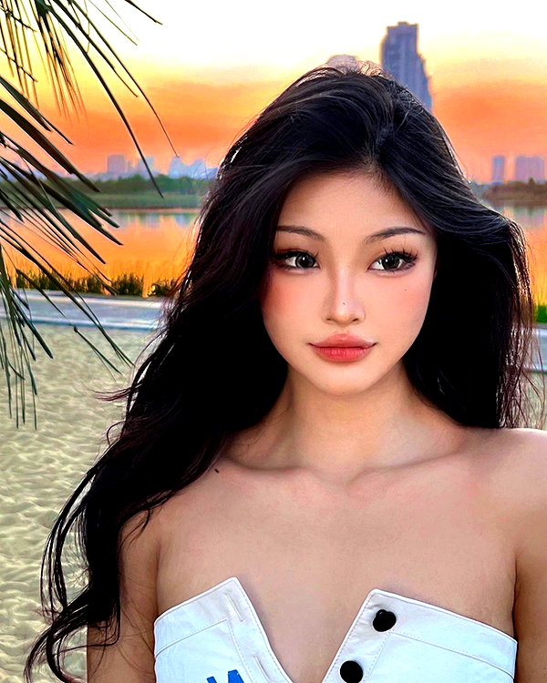 ll.lu1s instagram image archive image