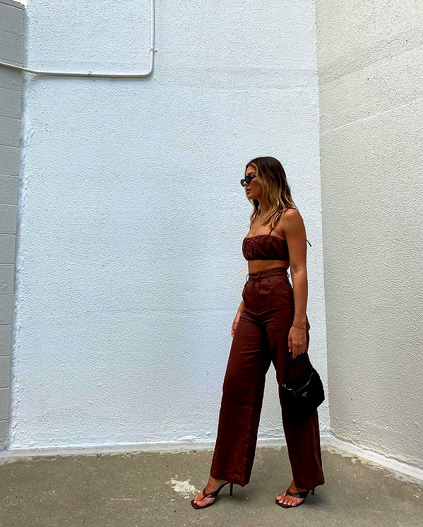 dekota_thompson instagram image archive image