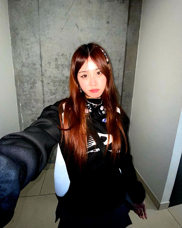 is2tian instagram image archive image