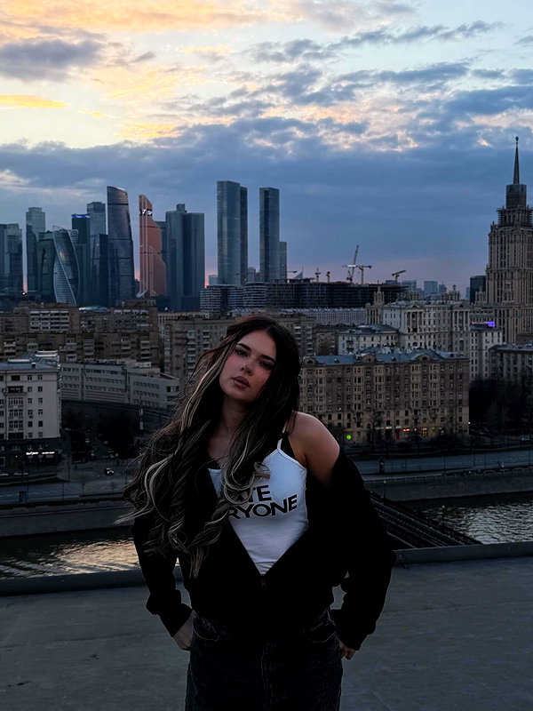 kira.timraleeva instagram image archive image