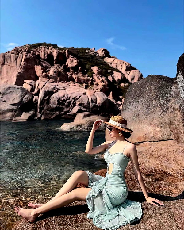 lyhythuedoxinh instagram image archive image