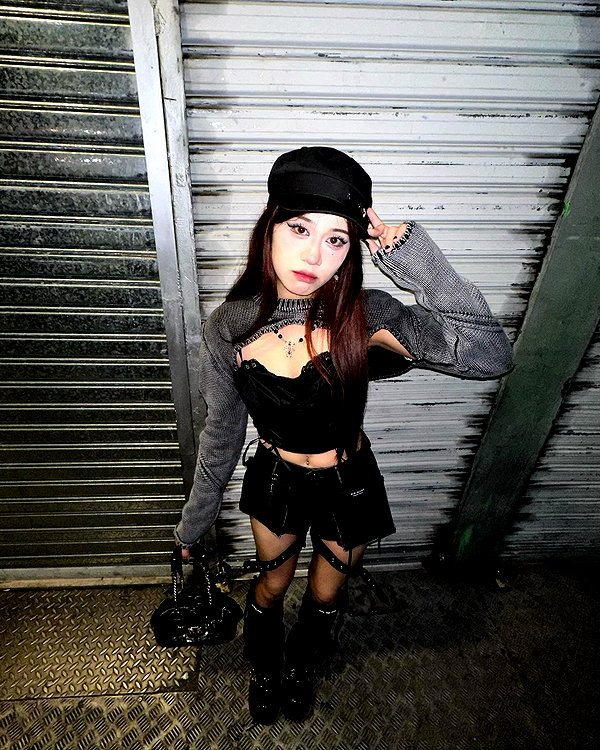 is2tian instagram image archive image