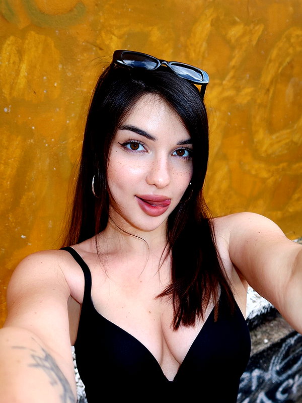 itsilanosh instagram image archive image