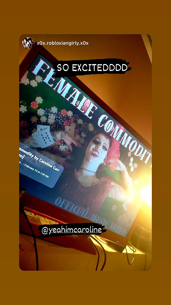 yeahimcaroline instagram image archive image