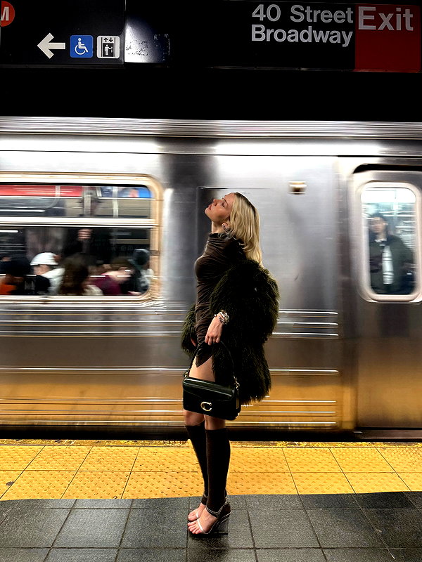 girlcalledluca instagram image archive image