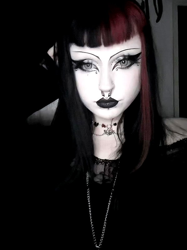 kittenfangsxx instagram image archive image