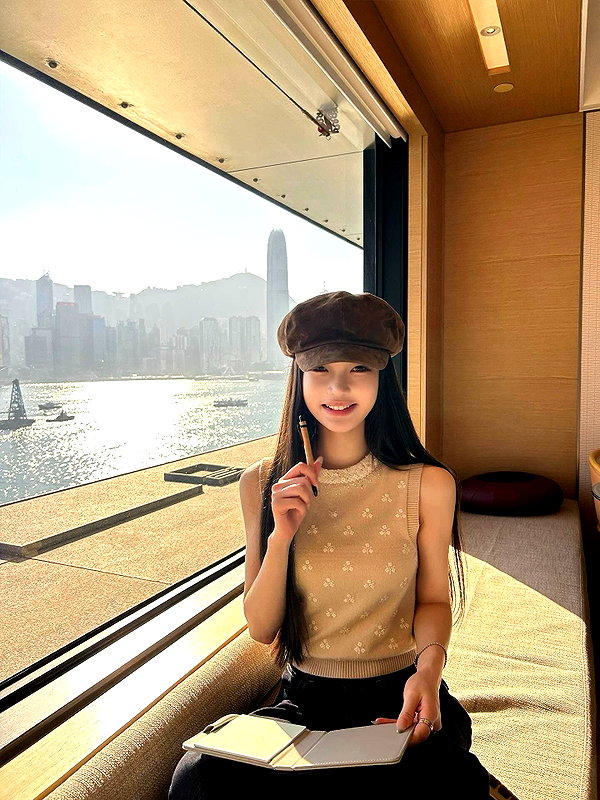 fair_mua instagram image archive image