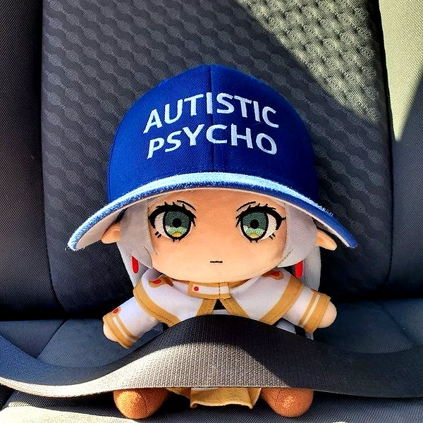pur.cos instagram image archive image