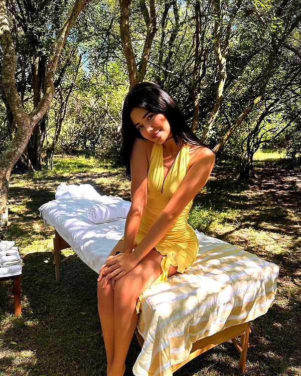 vanessa.rhd instagram image archive image