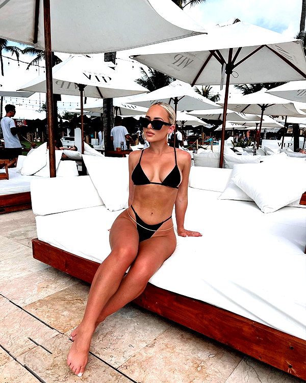 allieauton instagram image archive image