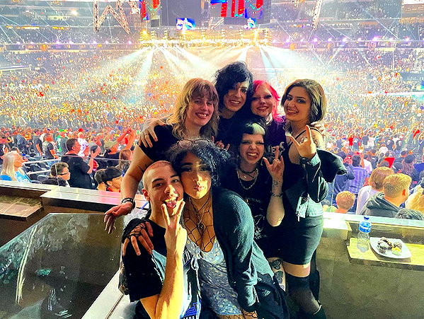 yeahimcaroline instagram image archive image