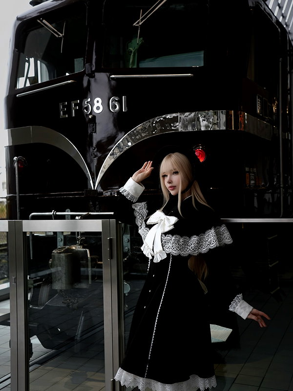 alina_thedoll instagram image archive image